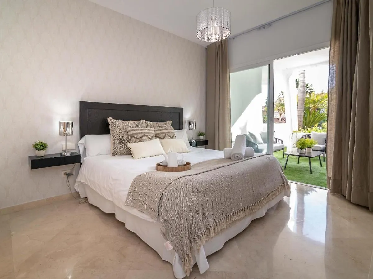 Vacation Marbella I Jardines De Ventura Del Mar, Walk To Puerto Banus Marina, A Minute From The Beach, Groundfloor, Family Friendly And Pool 0*,